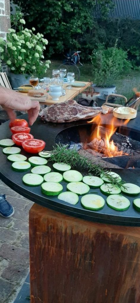 Brasero plancha, barbecue Ofyr pour terrasse, jardin à Dinan et